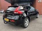 Volvo V40 2.0 T2 Momentum // NAVI // CLIMA // C € 13.945,0, Auto's, 65 €/maand, Stof, 4 cilinders, 1331 kg