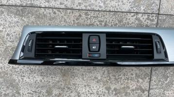 BMW 3 Dashboard sierlijst aluminium met zwart luchtrooster beschikbaar voor biedingen