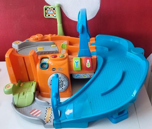 Racebaan toet toet auto's. Lanceren met geluid en licht, Kinderen en Baby's, Speelgoed | Vtech, Zo goed als nieuw, 2 tot 4 jaar