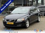 Volvo V50 2.0 Sport Climate control/Cruise/Trekhaak/Navigati, Auto's, Gebruikt, 4 cilinders, Zwart, Origineel Nederlands