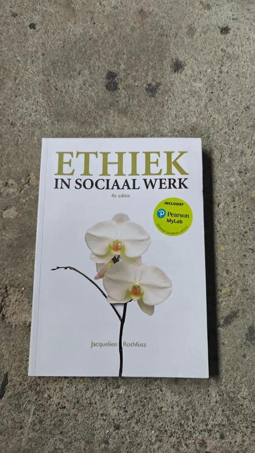 Ethiek in sociaal werk - Jacquelien Rothfusz, Boeken, Studieboeken en Cursussen, Gelezen, HBO, Beta, Ophalen of Verzenden