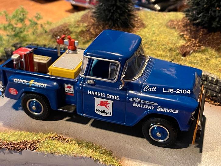 Chevrolet 3100 pick up truck 1956, Hobby en Vrije tijd, Modelauto's | 1:43, Nieuw, Auto, Matchbox, Ophalen of Verzenden