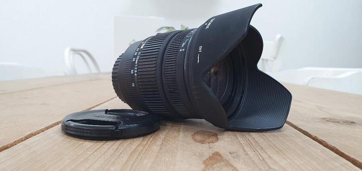 Sigma DC 17-70mm OS 1:2.8-4 Macro HSM lens voor Canon EF(s), Audio, Tv en Foto, Fotografie | Lenzen en Objectieven, Groothoeklens
