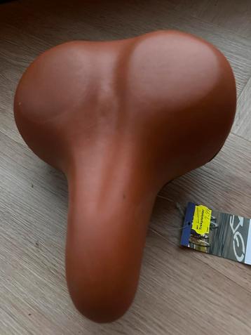 Zadel beschikbaar voor biedingen