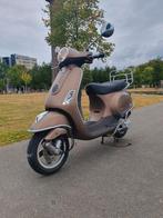 Vespa lx, Fietsen en Brommers, Snorfietsen en Snorscooters, Ophalen of Verzenden, Zo goed als nieuw, Vespa