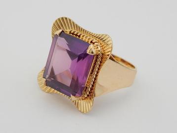 Prachtige 18 karaat Gouden Ring met Amethist edelsteen M16 beschikbaar voor biedingen