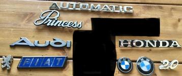 DIVERSE AUTO EMBLEMEN beschikbaar voor biedingen