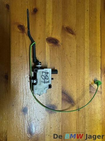 Tankklepvergrendelingsmotor BMW E81 E87 MINI R60 67116985879 beschikbaar voor biedingen