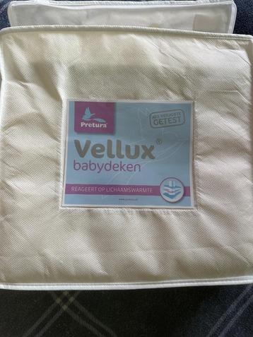 Vellux baby deken beschikbaar voor biedingen
