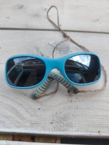 Zonnebril kind Julbo beschikbaar voor biedingen