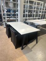 Vergadertafel (PAMI) met 4 leren fauteuils.  Zwart/wit, Ophalen, Zo goed als nieuw