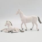 Britains England 1 wit paard (schimmel) en 1 wit veulen, Ophalen of Verzenden