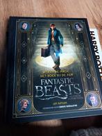 Fantastic beasts filmboek, Boeken, Fantasy, Ophalen of Verzenden, Zo goed als nieuw