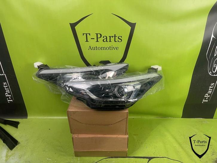 hyundai i20 koplamp links rechts lamp 92102C8200 92101C8200, Auto-onderdelen, Verlichting, Hyundai, Nieuw, Ophalen of Verzenden