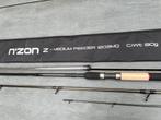 Nieuwe Daiwa N’Zon Z Medium Feeder 1203MQ 80 gram, Ophalen of Verzenden, Nieuw, Werphengel