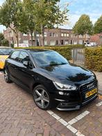 Audi A1 1.0 Tfsi 70KW Sportback  S-line facelift versie 2015, Auto's, Voorwielaandrijving, Stof, A1, Zwart