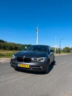 BMW 1-Serie 116I 100KW 5DR Aut8 2011 Grijs, Auto's, 4 cilinders, Origineel Nederlands, 1200 kg, 650 kg