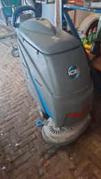 schrobzuig machinen met twee nieuwe acco,s, Ophalen, Gebruikt, Schrobmachine