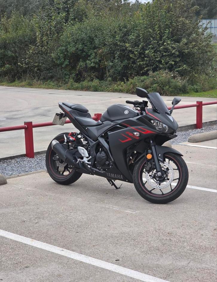 Yamaha r3 2018, lage kilometer stand, Motoren, Motoren | Yamaha, Particulier, Sport, 12 t/m 35 kW, 2 cilinders, Minimaal motorrijbewijs A2