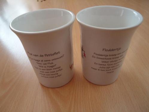 2 mokken, Annie M.G Schmidt & Fiep Westendorp. ism D.E, Huis en Inrichting, Keuken | Servies, Zo goed als nieuw, Kop(pen) en/of Schotel(s)