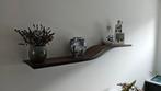 Nieuwe mooie gebogen houten  wandplank van Ewartwoods., Ophalen of Verzenden, Nieuw