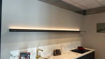 Novy Shelf pro 300 black legplank verlichting beschikbaar voor biedingen