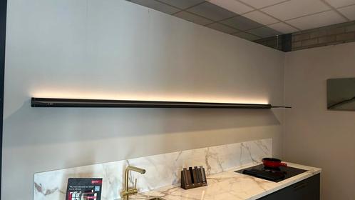 Novy Shelf pro 300 black legplank verlichting, Huis en Inrichting, Keuken | Keukenelementen, Nieuw, Minder dan 100 cm, 200 cm of meer