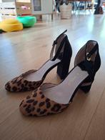 Pumps panterprint maat 39, Ophalen of Verzenden, Zo goed als nieuw, Bruin
