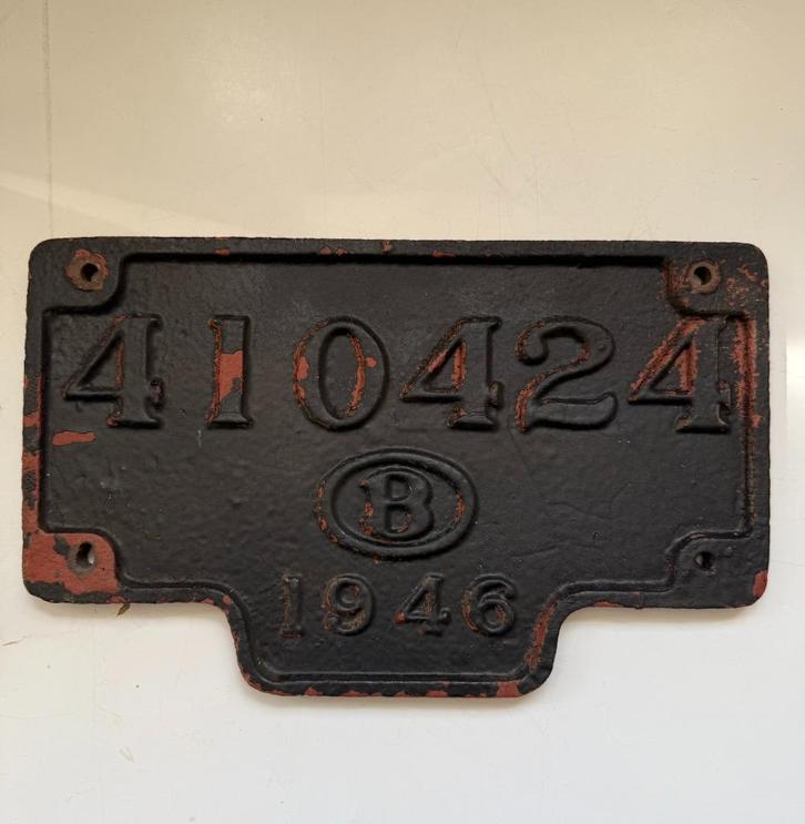 Gietijzeren Nummerplaat Spoorwegwagon NMBS 1946, Verzamelen, Spoorwegen en Tramwegen, Gebruikt, Trein, Overige typen, Ophalen of Verzenden