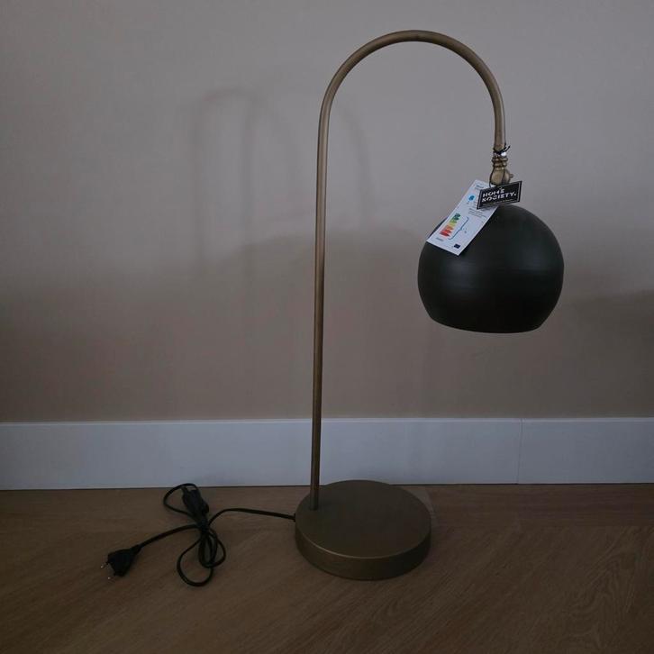 Nieuwe hoge bureaulamp zwart goud 70cm- 60% korting, Huis en Inrichting, Lampen | Vloerlampen, Nieuw, Minder dan 100 cm, Metaal