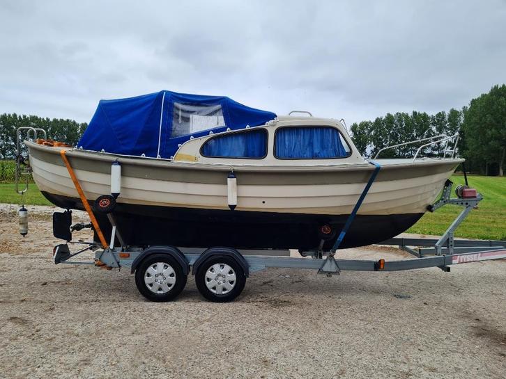 Saga 20 Noorse Spitsgatter sloep + trailer, Watersport en Boten, Sloepen, Gebruikt, 10 tot 30 pk, 6 meter of meer, Binnenboordmotor