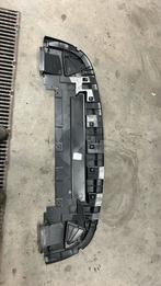 BumperOnderplaat renault traffic3 214774423r, Nieuw, Ophalen of Verzenden, Bumper, Renault