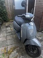 Senzo Prestige scooter grijs blauw kenteken, Fietsen en Brommers, Snorfietsen en Snorscooters, Ophalen, Zo goed als nieuw, Benzine