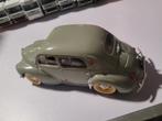 Renault 4CV, Hobby en Vrije tijd, Modelauto's | 1:18, Ophalen of Verzenden, Zo goed als nieuw
