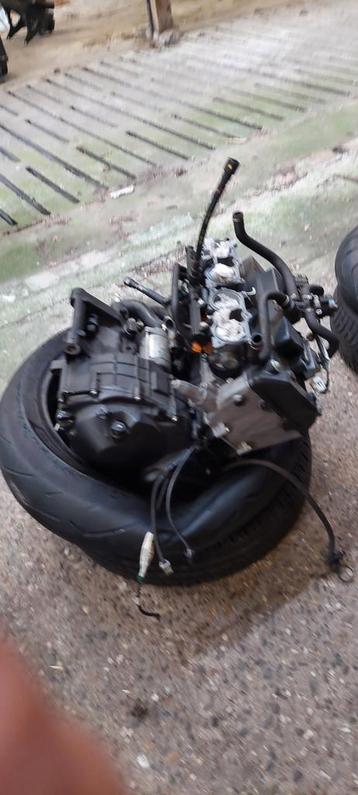 Honda pc40 cbr600rr onderdelen  beschikbaar voor biedingen