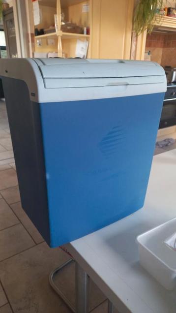 Campingaz elec koelbox 24/28 lr op stroom en 12 Volt  beschikbaar voor biedingen