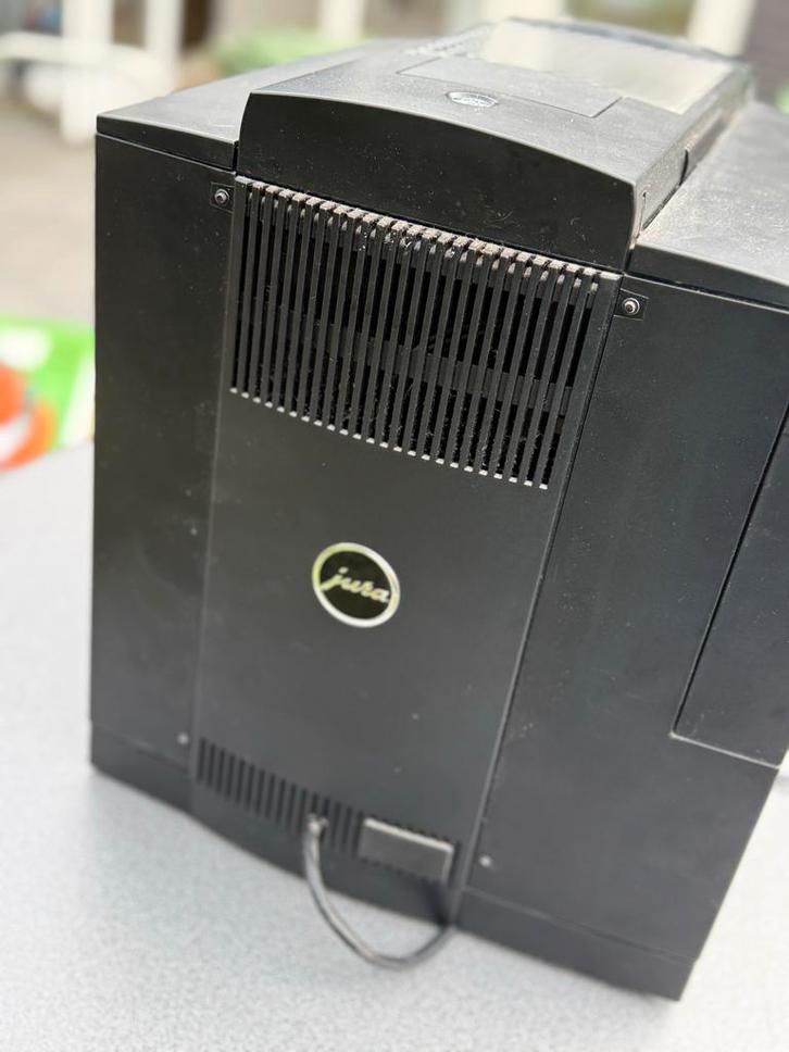 Jura Impressa XF50 - Opknapper/Onderdelen, Witgoed en Apparatuur, Koffiezetapparaten, Niet werkend, Koffiebonen, Koffiemachine