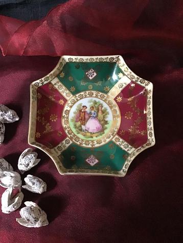 Porseleinen schaaltje Bavaria Germany Doorsnede 12,5x12,5 cm beschikbaar voor biedingen