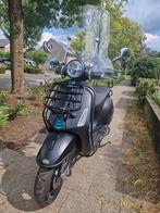 Vespa Primavera Sport 50 | 3 mnd oud | 2.200 km | accessoire, Overige modellen, Maximaal 45 km/u, Zo goed als nieuw, Benzine