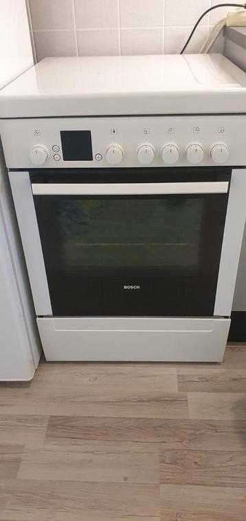 Bosch Gasfornuis met Oven beschikbaar voor biedingen