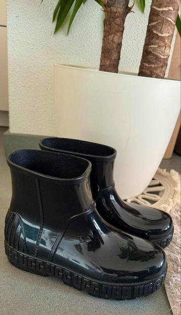 UGG Regenlaarzen Maat 37 beschikbaar voor biedingen