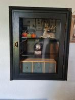Leuk zwart kastje met akoestische panelen bedekt., Ophalen, Minder dan 50 cm, Gebruikt, Glas