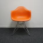 Vitra Eames DAR Design Stoelen | Oranje | Stoelen, Kunststof, Gebruikt, Twee, Overige kleuren