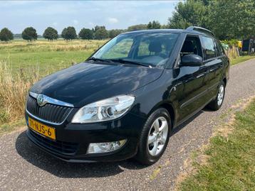 Skoda Fabia 1.2 TDI 55KW Combi 2010 Zwart beschikbaar voor biedingen