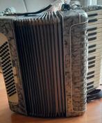 Hutschelli accordeon. Vintage, Muziek en Instrumenten, Accordeons, Ophalen, Gebruikt, 120-bas, Overige merken