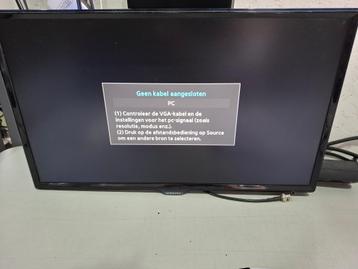 tv samsung led 24 inch met scharnierbare muurbeugel  beschikbaar voor biedingen