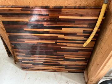Salontafel  beschikbaar voor biedingen