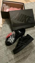 Travis Scott Jordans - Zeldzaam! Size 41, Kleding | Heren, Schoenen, Ophalen of Verzenden, Nieuw, Zwart, Sneakers of Gympen