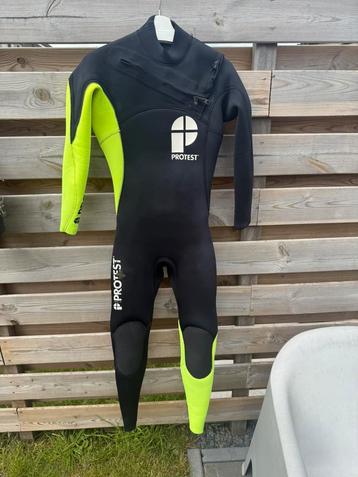 Wetsuit heren maat M beschikbaar voor biedingen