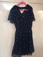Jurk zwart rode bloemetjes maat 140, Ophalen of Verzenden, Gebruikt, Meisje, Jurk of Rok